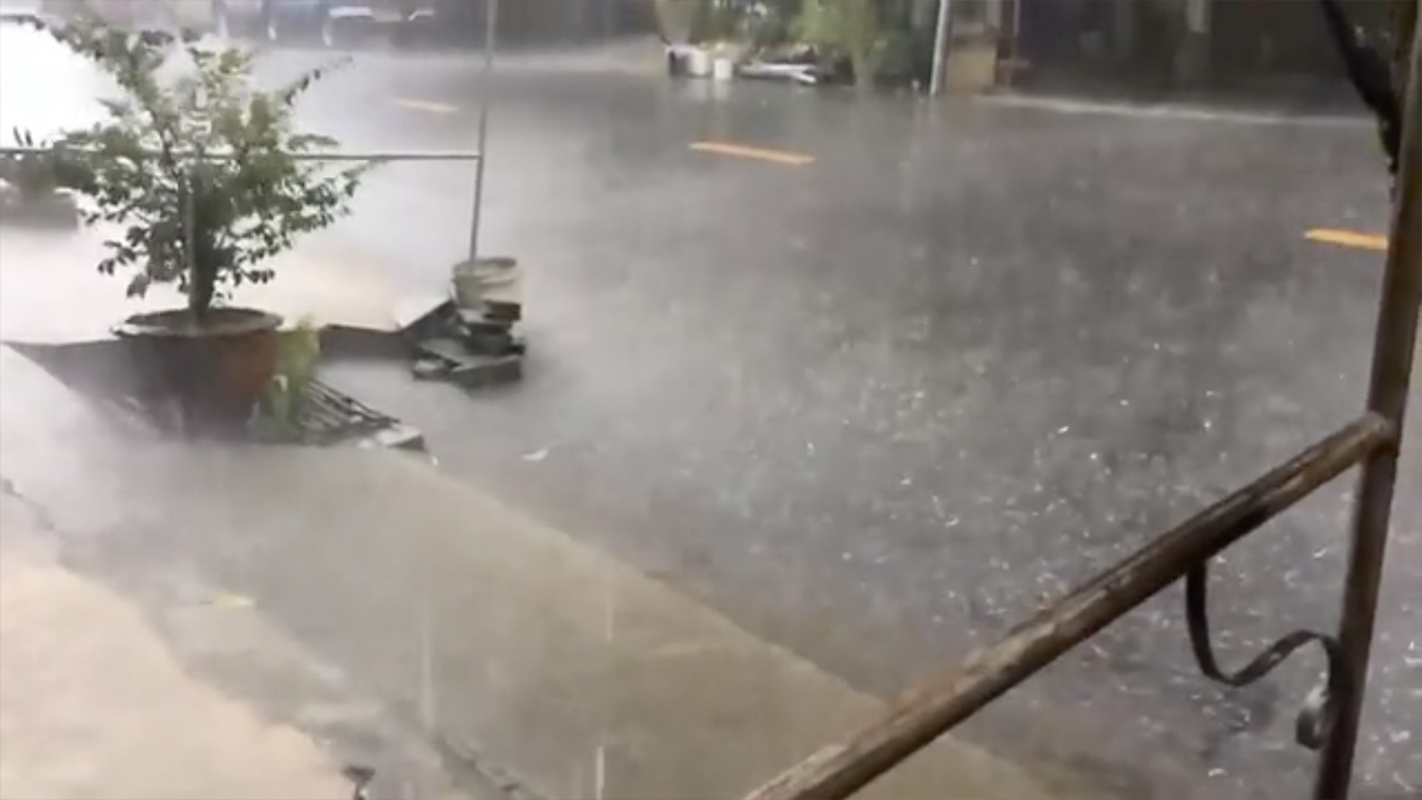 ลูกเห็บตก ที่หาดใหญ่ ชาวบ้านฮือฮา เพิ่งเคยเห็น