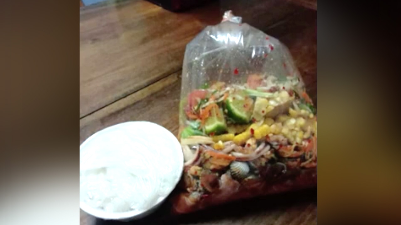 แม่ค้าแจงนักร้องสาว ส้มตำครกละ 400 แพงเพราะวัตถุดิบ