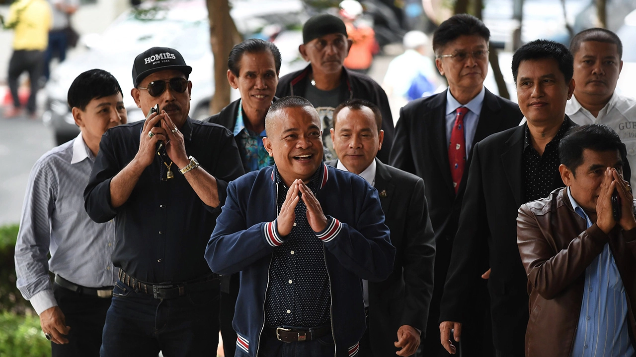 เพิ่งผ่านด่านเดียว