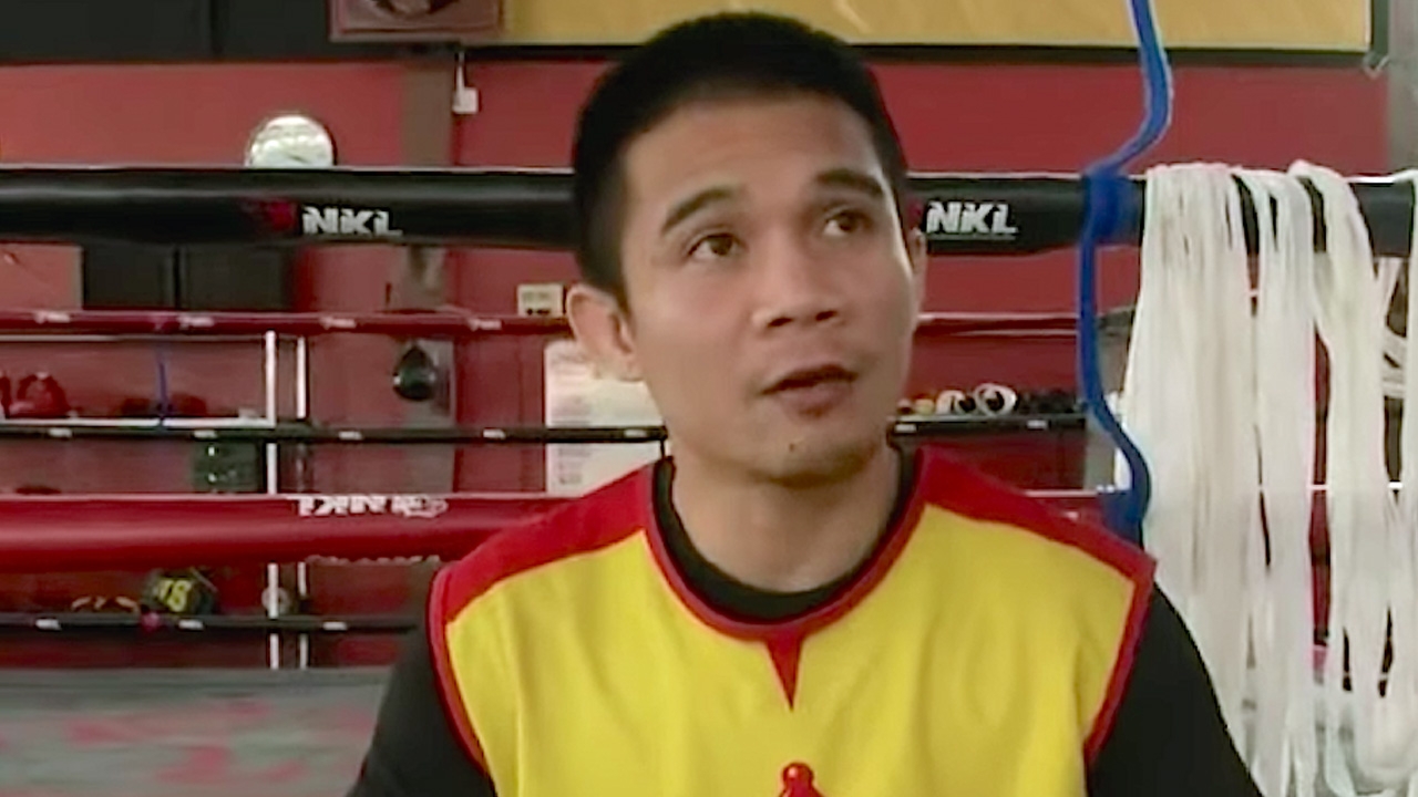 แฟนๆ รอเชียร์ "ศรีสะเกษ" ซ้อมเข้มหวังกลับมาผงาดอีกครั้ง (คลิป)
