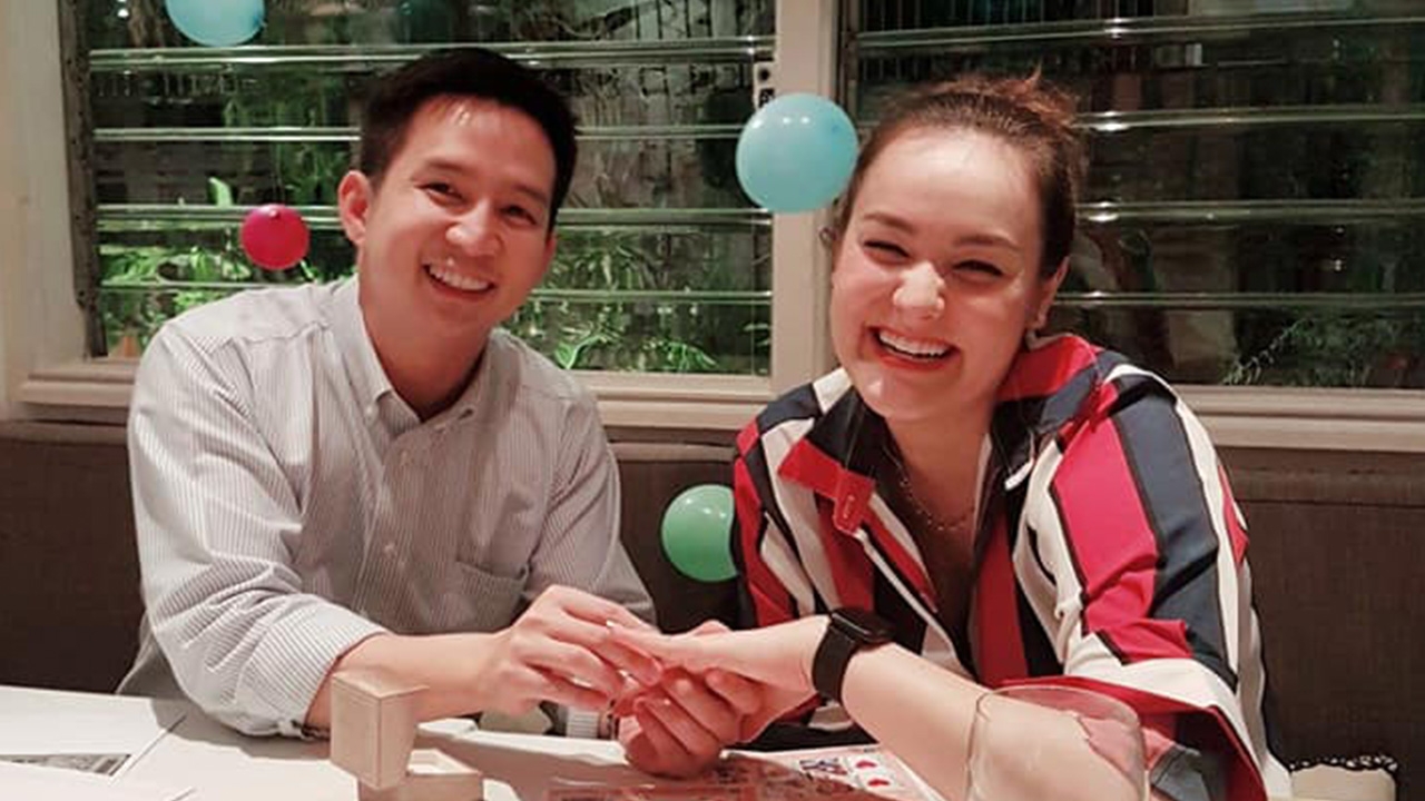 นาตาลี เดวิส ขำแฟนหนุ่มขอแต่งงานในวันเกิด แต่ทำเซอร์ไพรส์ไม่เป็น (คลิป)