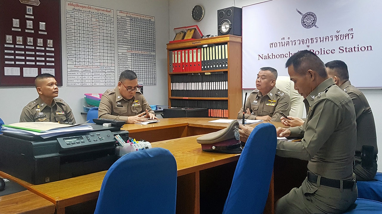 ป.6 แทงคู่อริ ม.3 ปอดฉีก-สาหัส โรงเรียนเดียวกัน แค้นชกกับพี่ชาย
