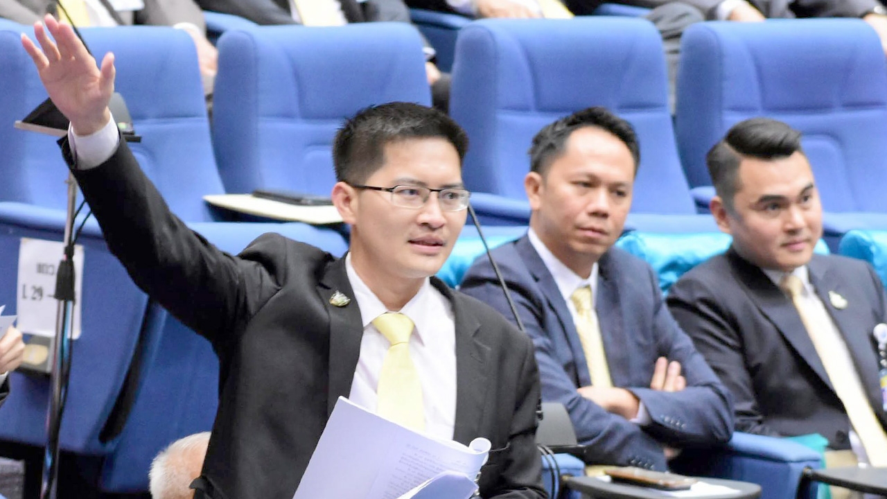 “มงคลกิตติ์” ลั่น ขอเป็นฝ่ายค้านอิสระ เตรียมแถลงลาออกพรรคร่วมรัฐบาล