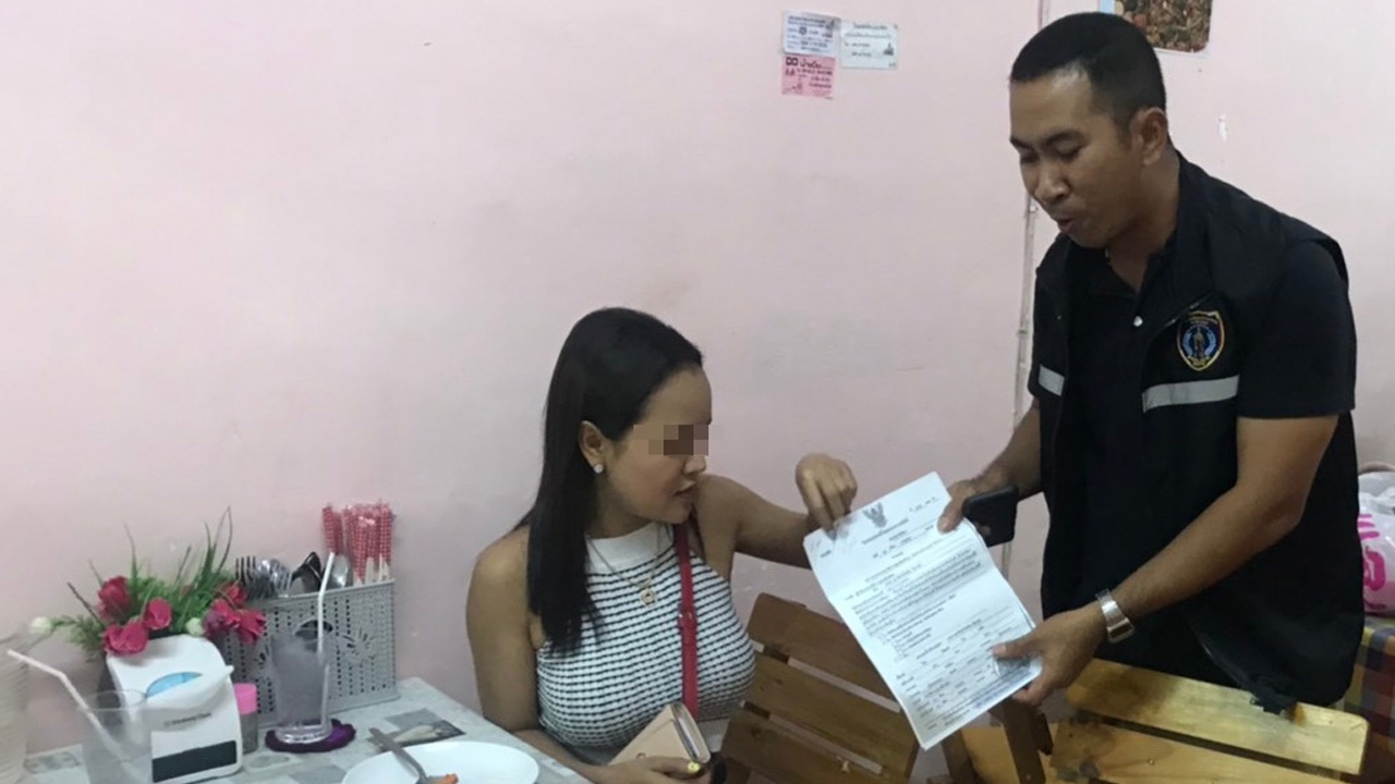 จับแม่เล้าเมืองพัทยา เปิดบาร์บังหน้า ค้ากามเด็กสาว ต่ำกว่า 18 ปี