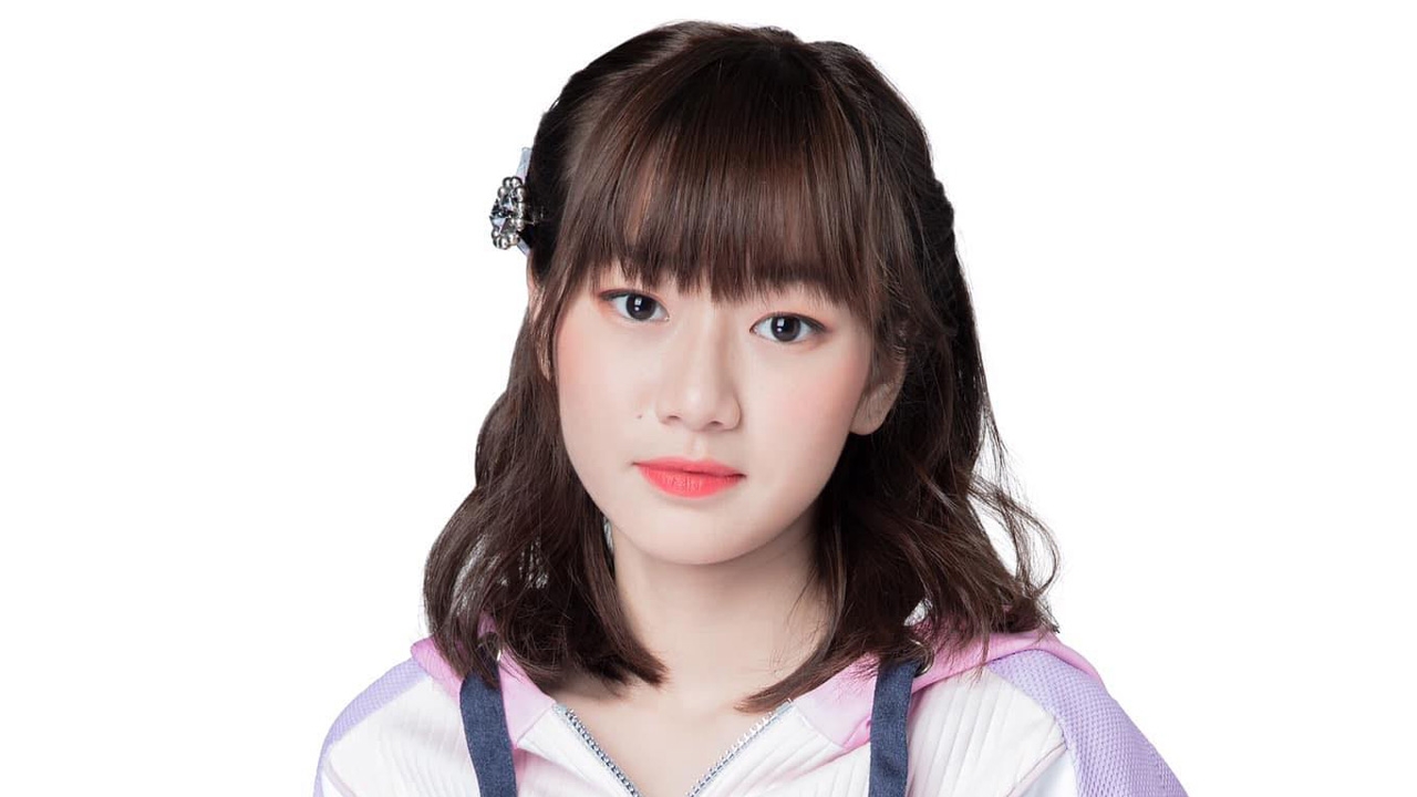 มัยร่า BNK48 ถูกพักงาน 2 เดือน หลังเพจดังแฉเรื่องหนุ่มจนถูกวิจารณ์หนัก