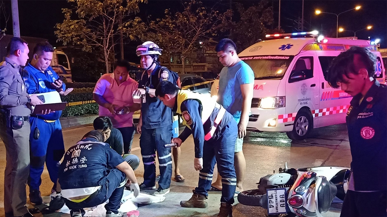 พ่วง 18 ล้อ ขยี้ จยย.ดับสยองคาที่ ขับต่อเฉย อ้างไม่รู้เหยียบคนตาย 