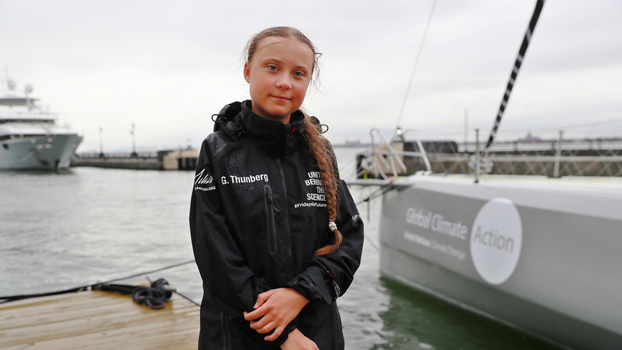 นักรณรงค์สาววัย 16 ล่องเรือข้ามแอตแลนติกไปร่วมประชุมสภาพอากาศ UN