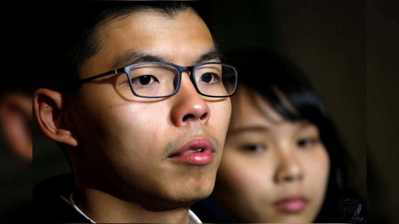 ชุมนุมผิดก.ม. โจชัว หว่อง แกนนำคนดัง โดนตร.ฮ่องกงรวบแล้ว 