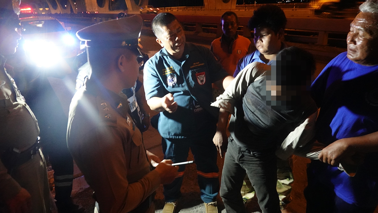 หนุ่มคลั่ง หลอนผีสาวชุดแดง ทำครอบครัวแตกแยก ตร.จับเป่าพบเมาเกินลิมิต