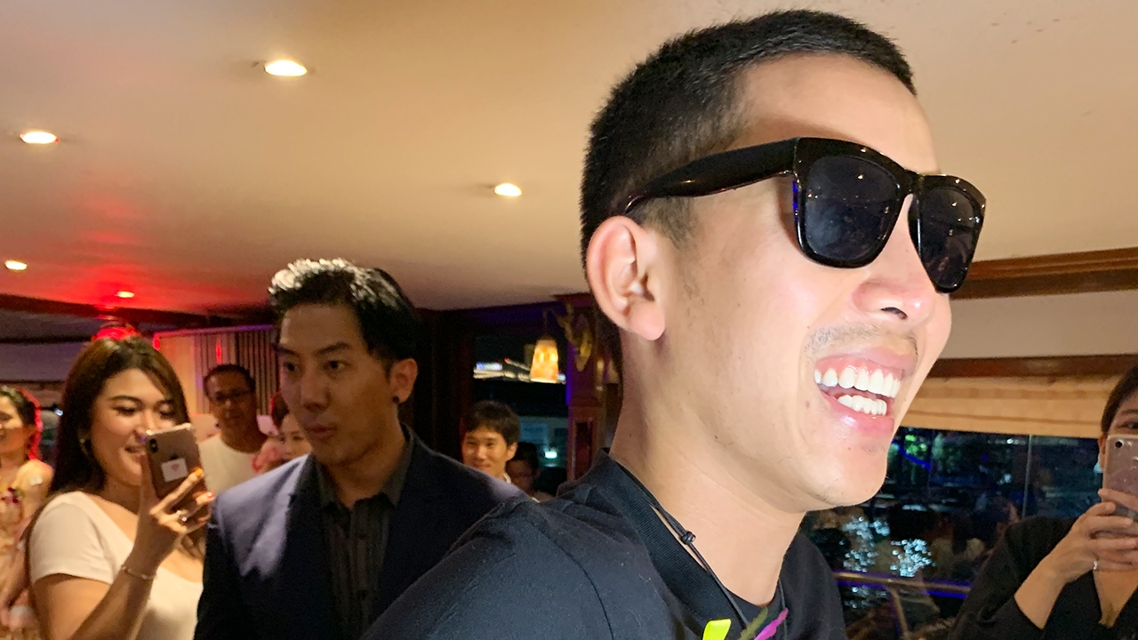 ไม่เมาก็เอวพลิ้ว เบิ้ล เต้นรั่วแรง