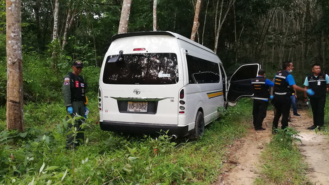 พบรถตู้ “โจรปล้นทอง” จี้มาจากปัตตานี ซุกสวนยางห่างจุดเกิดเหตุ 15 กิโลฯ