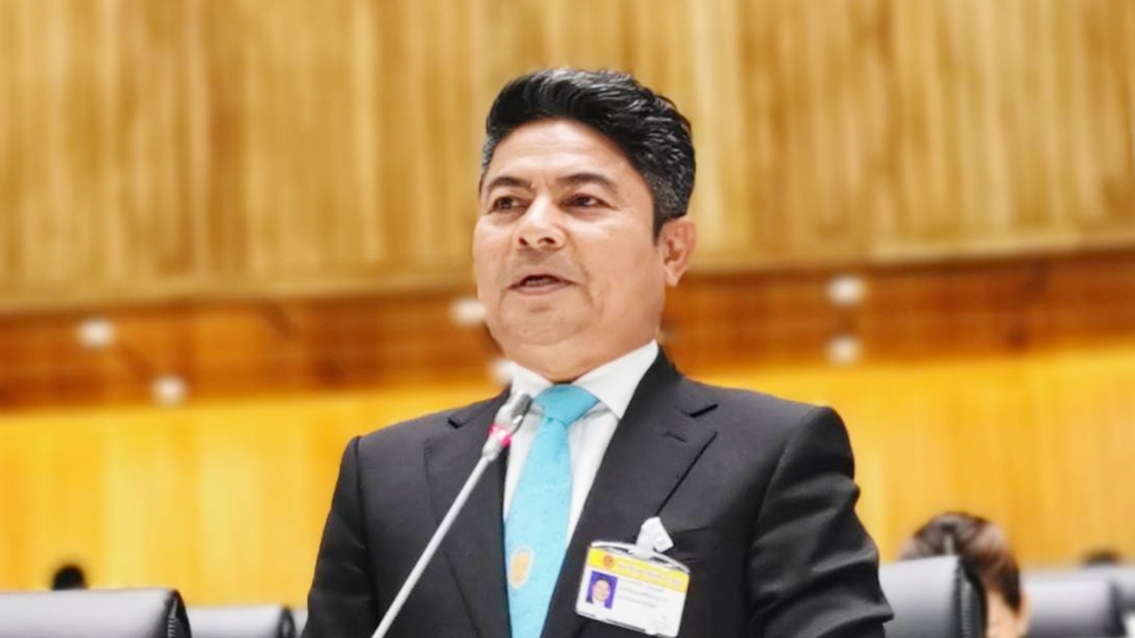 “เทพไท” เหน็บ “มท.1” สนใจไฟฟ้าดับ ให้มากกว่า โรงไฟฟ้าขยะ