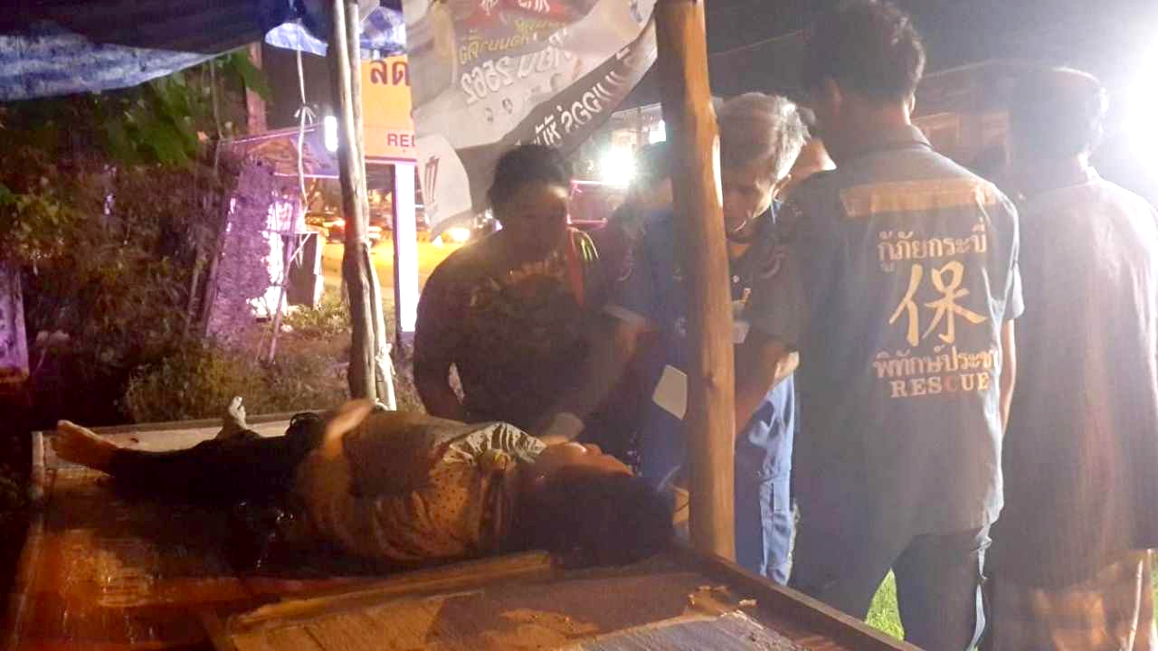 สุดอุกอาจ แก๊งโฉดจอดรถเรียกเหยื่อ ป้ายยารูดทรัพย์ ทิ้งสลบริมถนน 