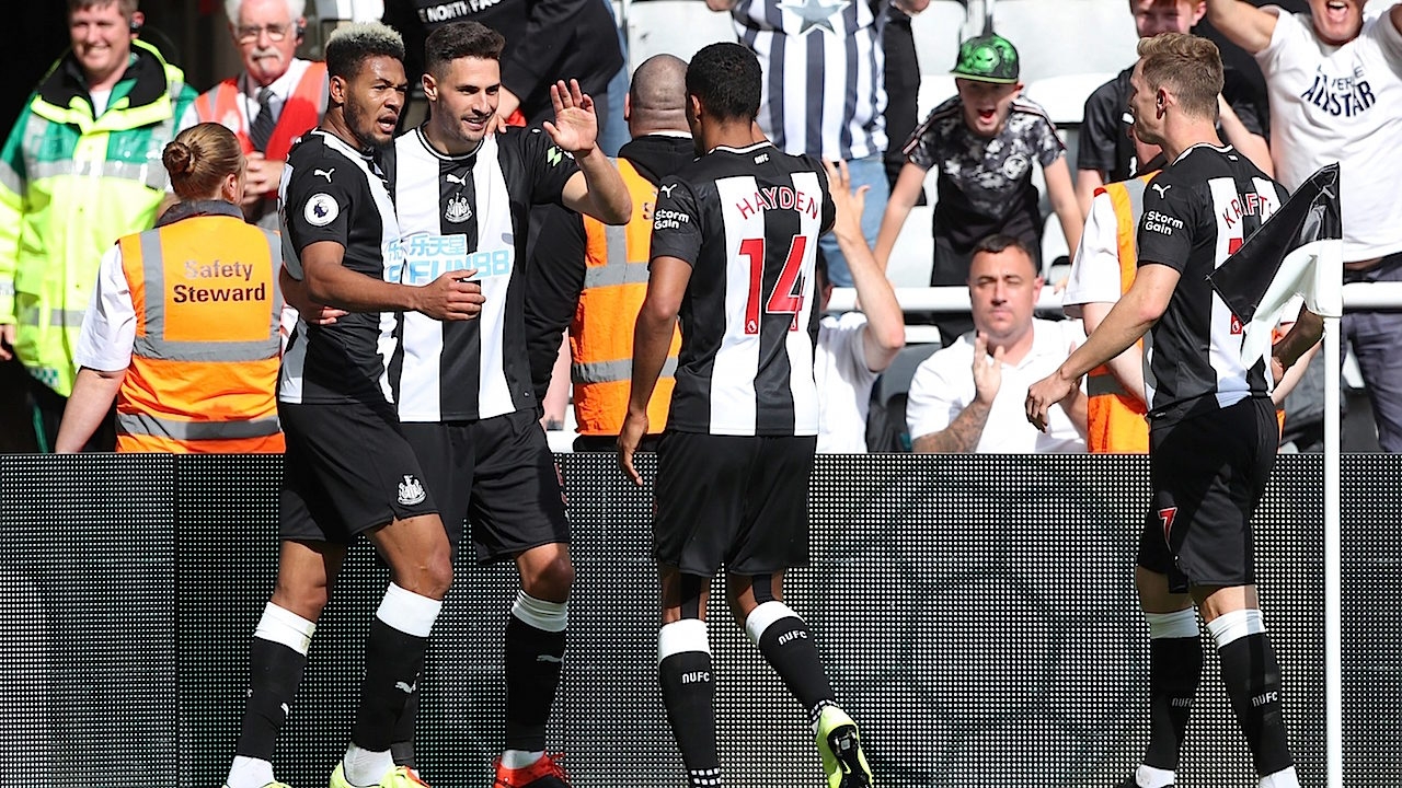 สถิติมันฟ้อง “สาลิกาดง” ไม่ชนะที่แอนฟิลด์ 25 ปี