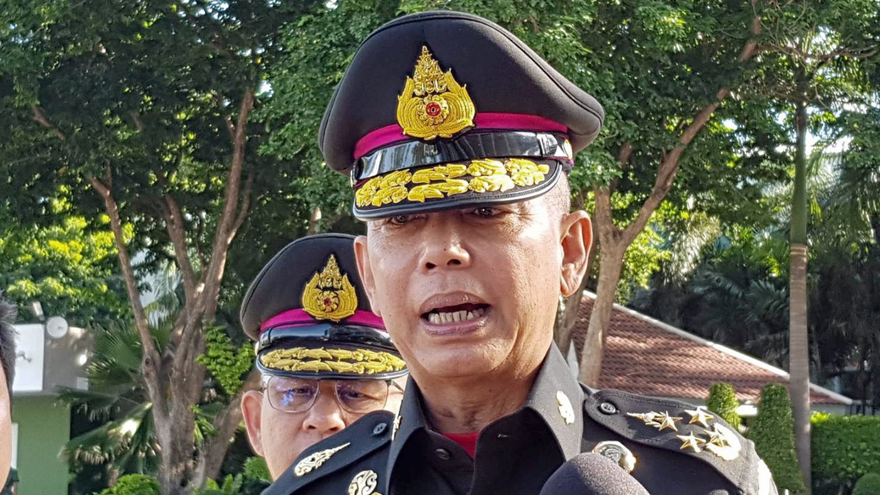 ผบ.ทบ.ย้ำ ทหารต้องอยู่กับประชาชน เดินหน้าพัฒนา"กำลังพลต้นน้ำ"