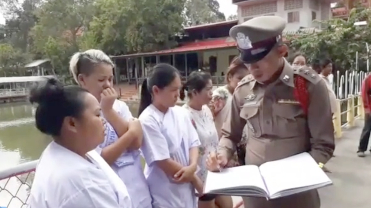 แม่ชีที่บ้านค่ายป่วยซึมเศร้า เดินลงคลองฆ่าตัวตาย ลือมีอาถรรพณ์