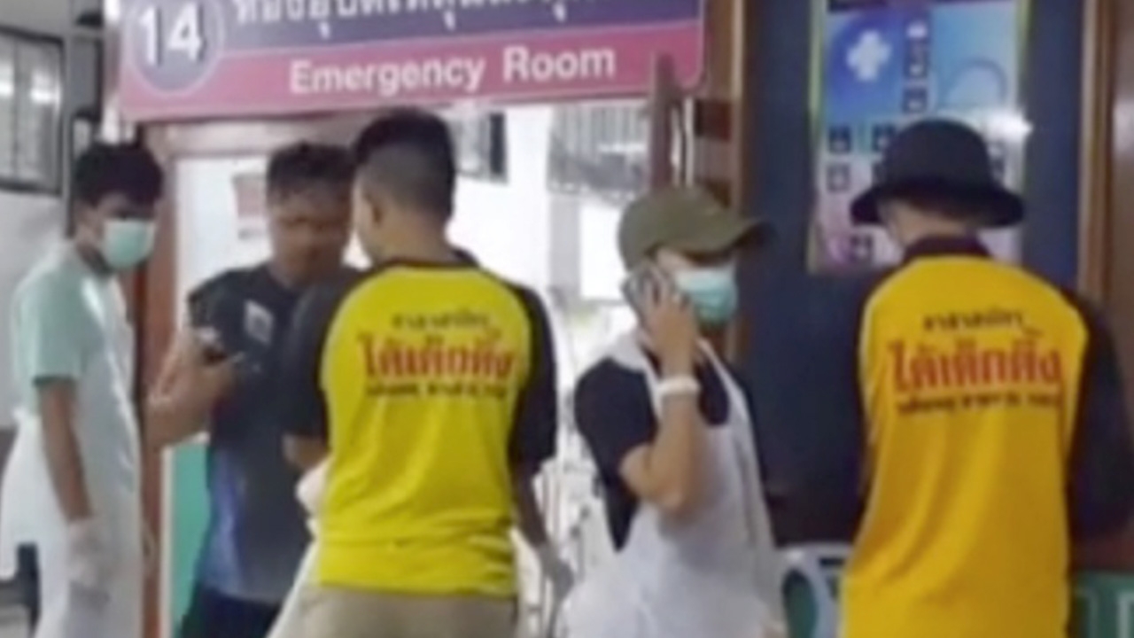 ผัวเก่าหึงโหดดักสาดน้ำกรดผัวใหม่เมียก่อนปาดคอดับ ลูกโดนลูกหลงเจ็บสาหัส