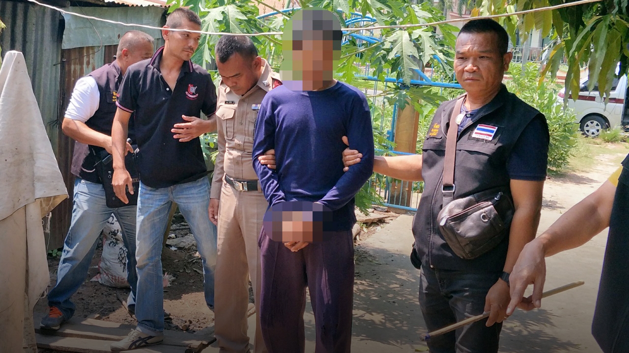 หนุ่มบุรีรัมย์สุดกลั้น พ่อใหม่เมาชอบซ้อมแม่ คว้าอีโต้ฟันตายสยองคาบ้าน