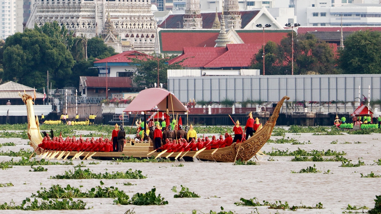 "กองทัพเรือ" นำกำลังพล 2 พันนาย ซ้อมย่อยขบวนเรือราชพิธี ครั้งที่ 5 