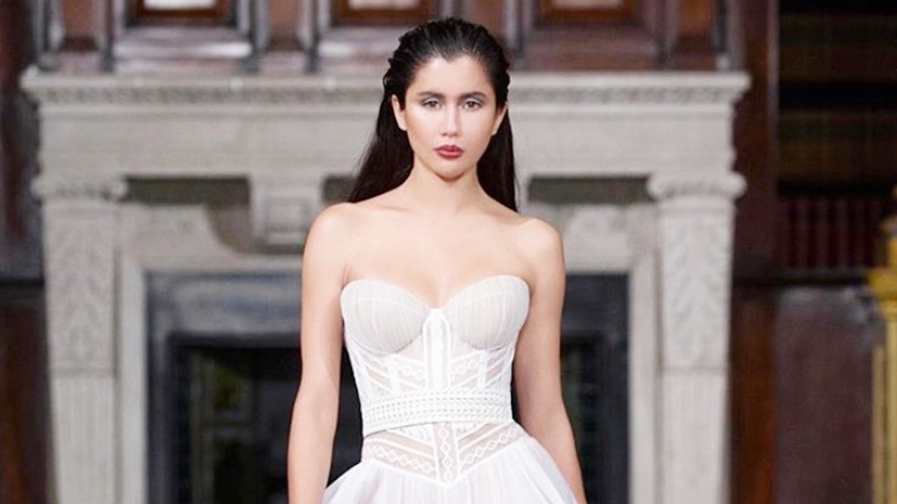 ไม่ใช่เรื่องง่าย ปู ไปรยา เผยความรู้สึกหลังเดินแบบให้แบรนด์ดังที่ลอนดอน