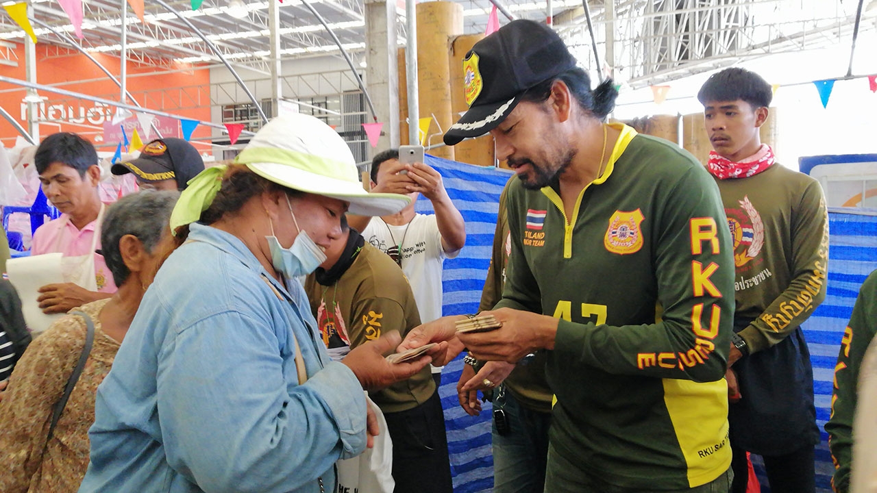 มีงาบหัวคิว "บิณฑ์" แฉฉ้อฉล ผู้นำชุมชน!