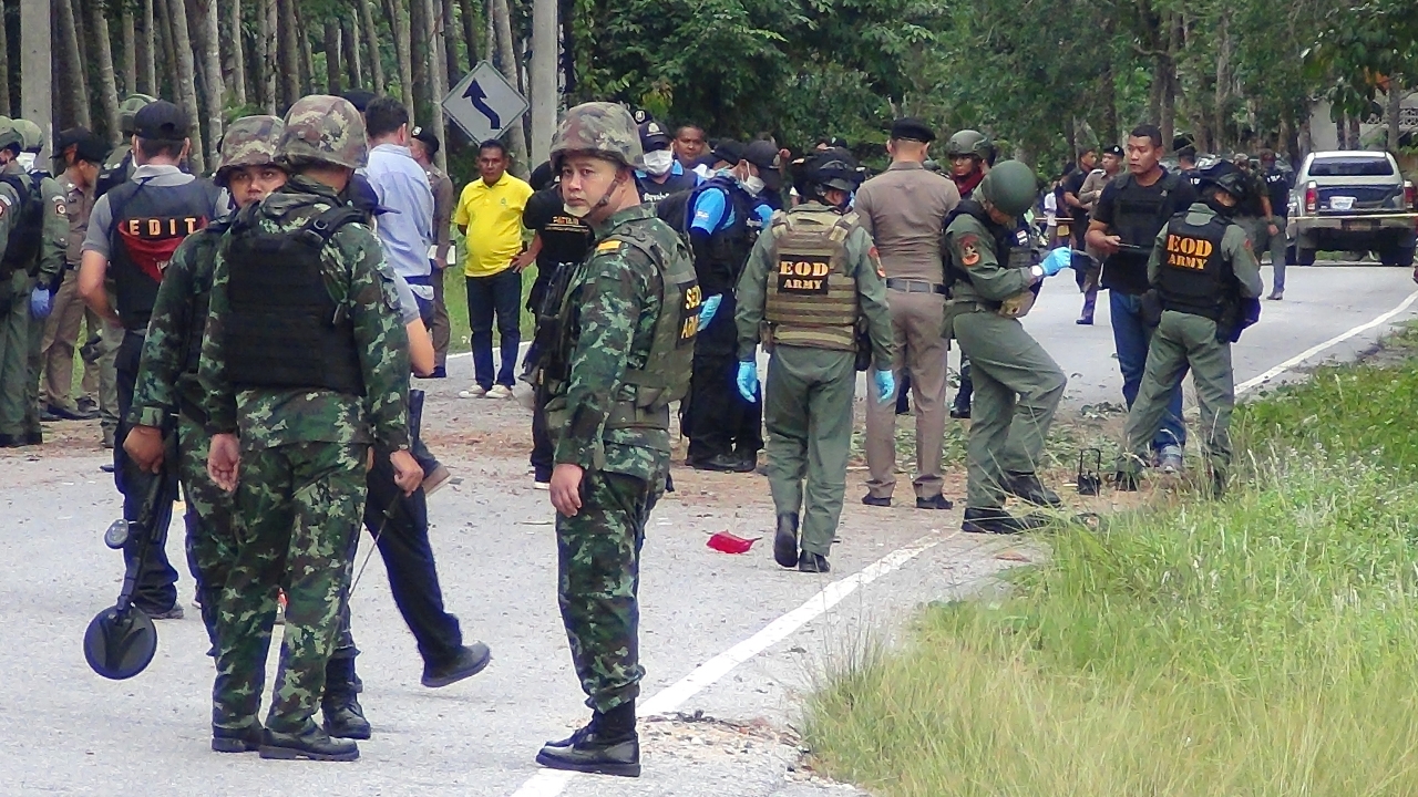 บุกรวบโจรใต้ ลอบบึม-ยิง อส.ดับ ที่ปัตตานี พบมีคดี "ก่อการร้าย" ติดตัว