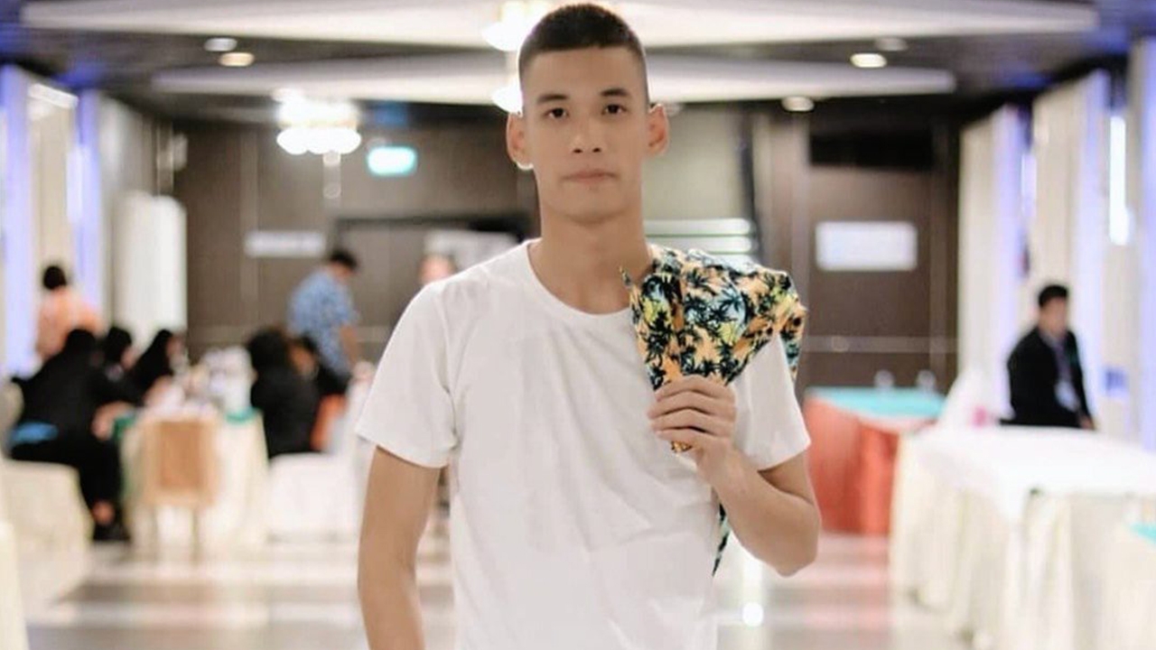 ปิดทองหลังเพลง