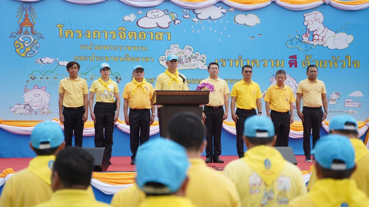 "เฉลิมชัย" ควง "ตั๊น" พร้อมส.ส.อีสาน ฟื้นฟู ดูแลเกษตรกร ผู้ประสบภัย