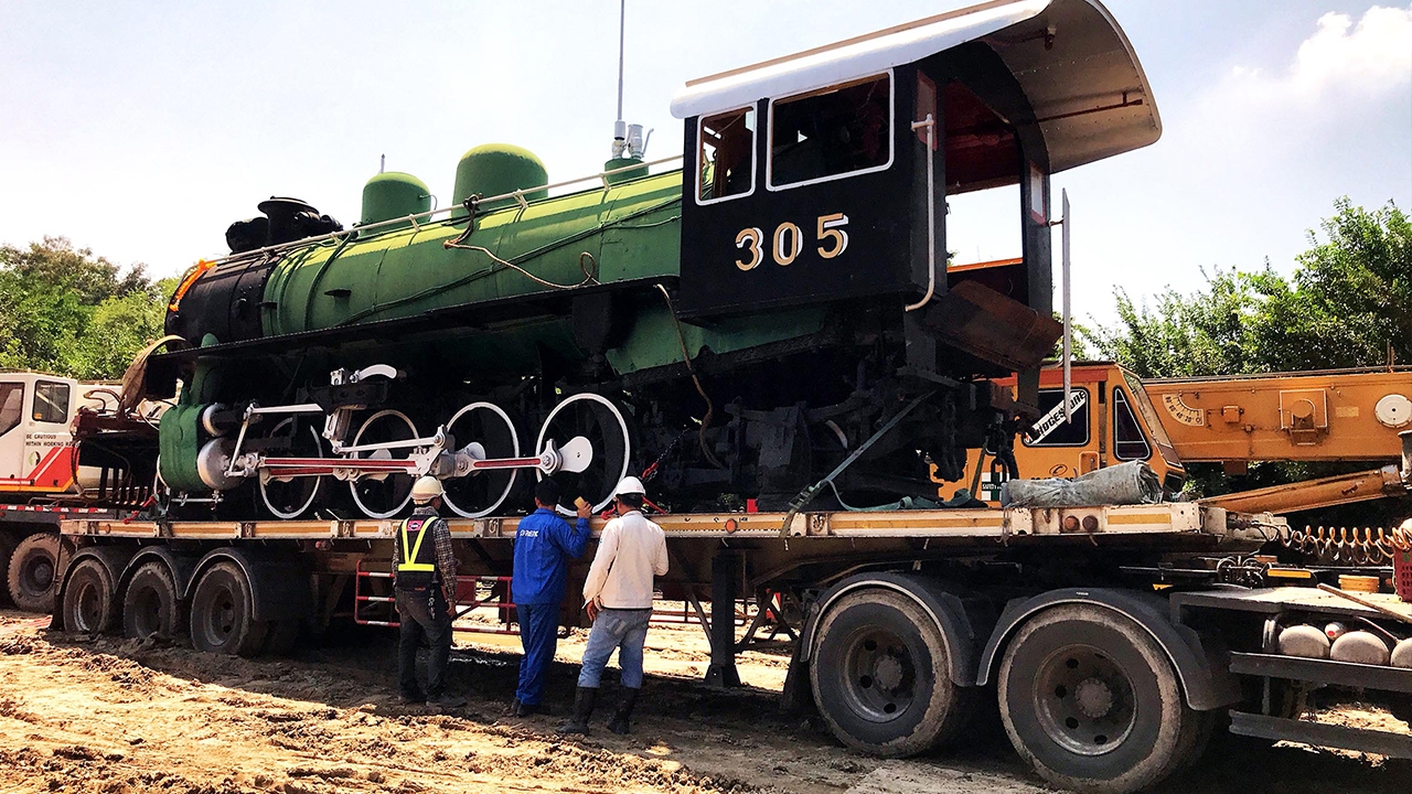 ย้ายหัวรถจักรโบราณ สถานีรถไฟหัวหิน เจอเรื่องประหลาด ต้องจุดธูปขออนุญาต