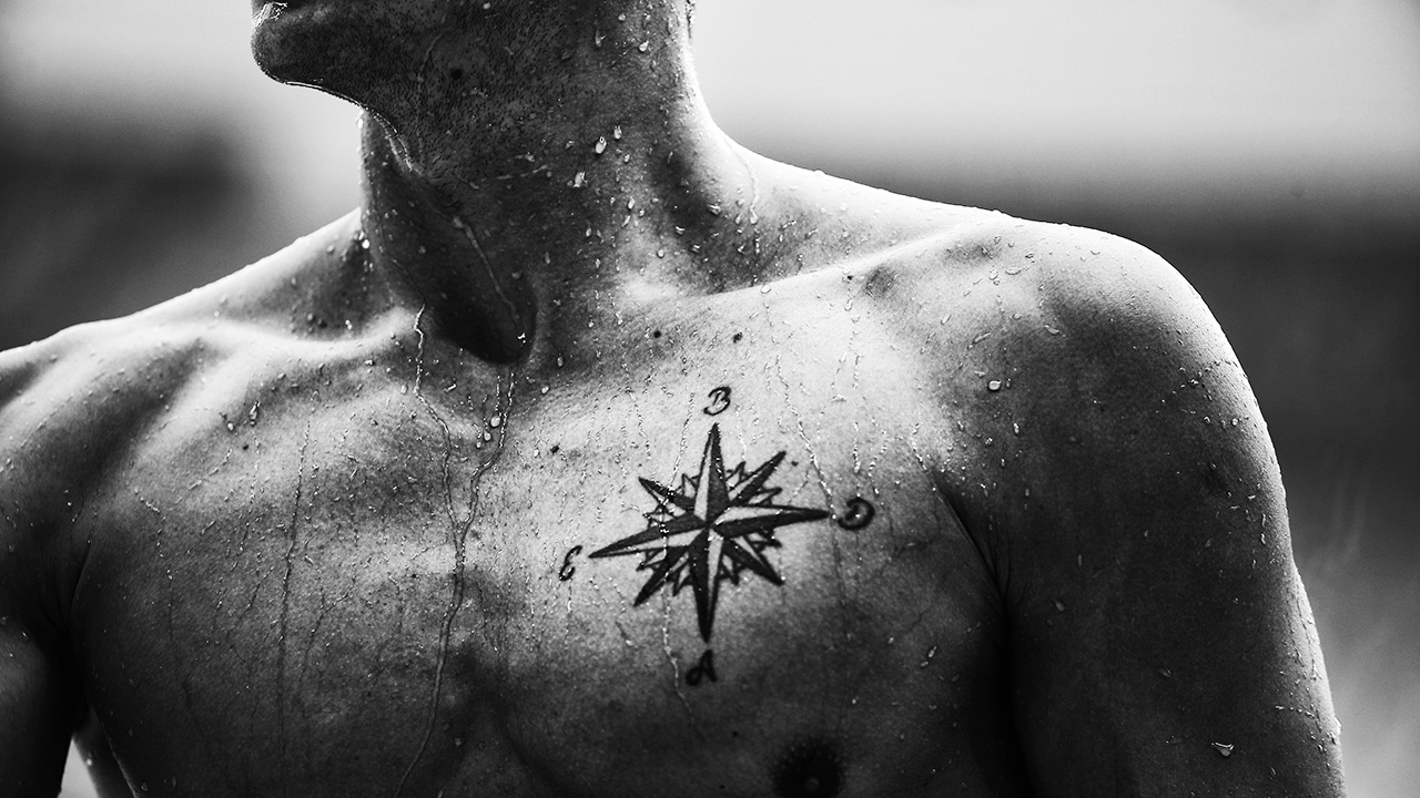 ชาวเน็ตสงสัยปาร์ตี้มี "สาวเอนเตอร์เทน" แล้ว ทำไมต้องจ้าง "พริตตี้บอย"