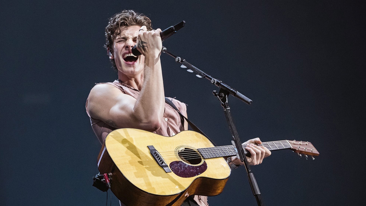 "ชอว์น เมนเดส" โชว์สะกดหัวใจ