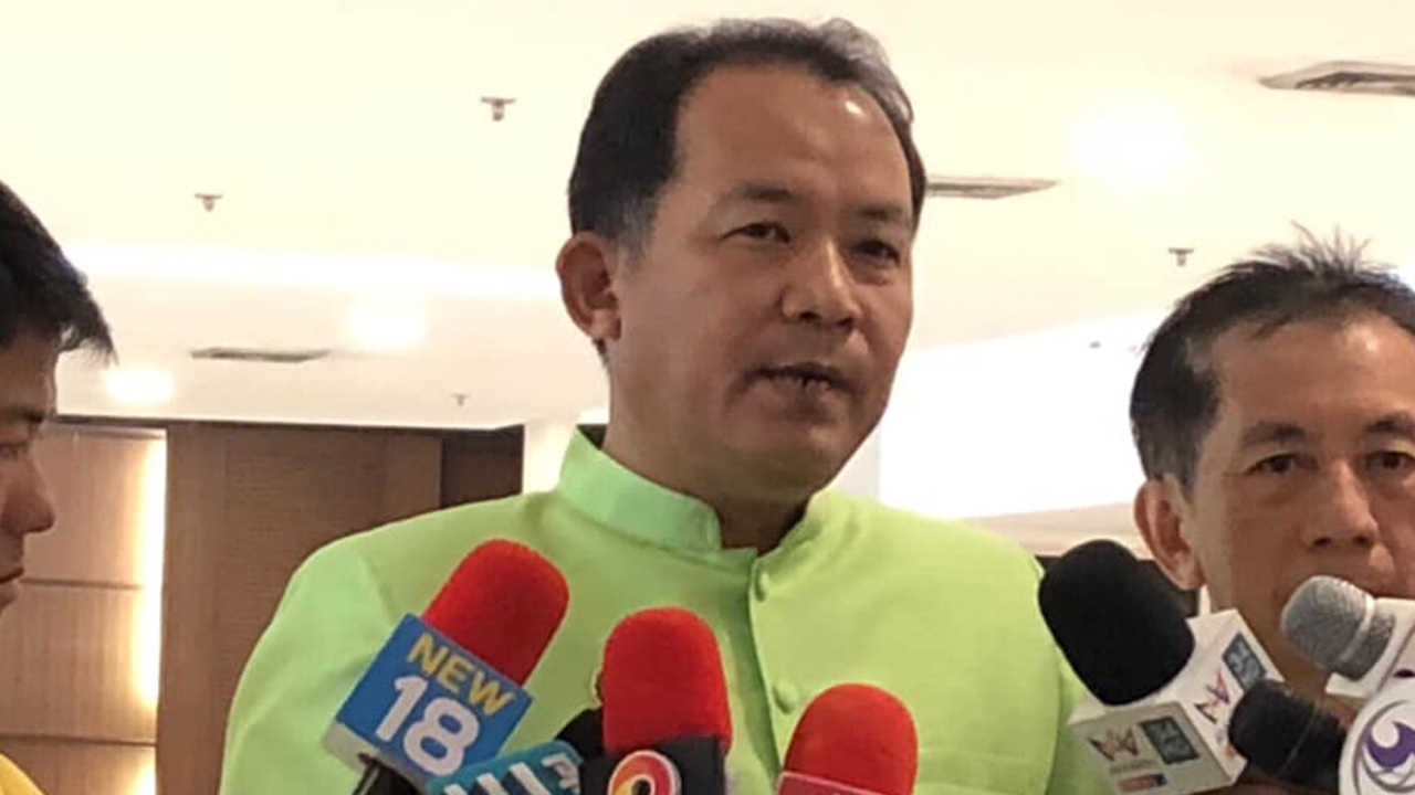 “ศรีสุวรรณ” ยื่น กกต. ส่งศาลรัฐธรรมนูญวินิจฉัยสถานภาพ ส.ส. “นวัธ”