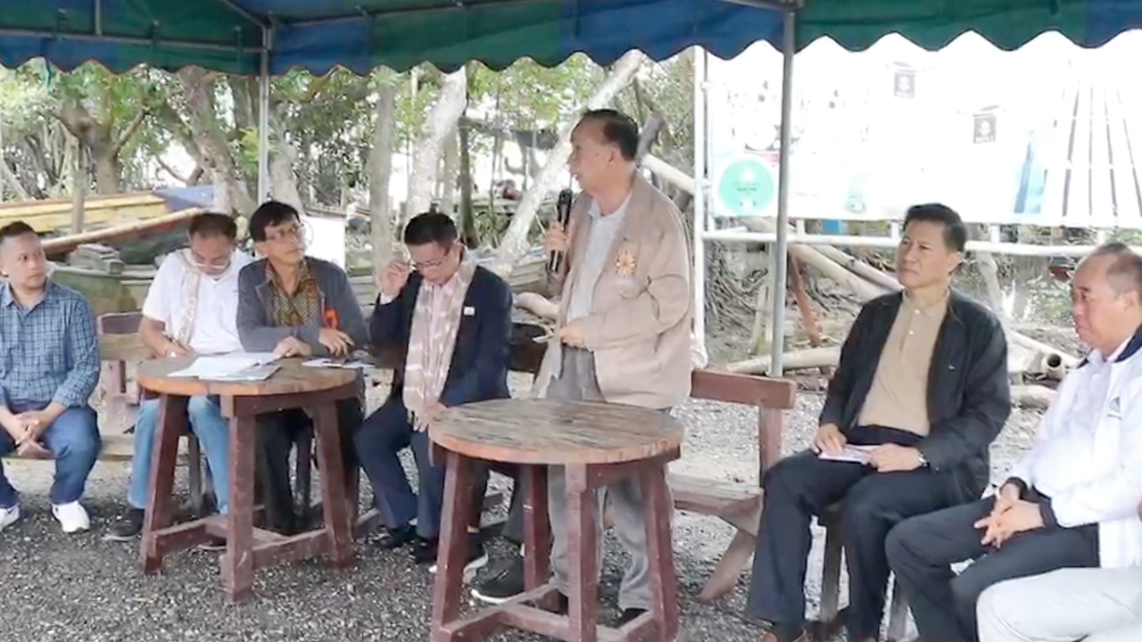 7 พรรคค้านฟังปัญหาประมงพื้นบ้าน คนปัตตานีมองเอื้อนายทุนมากกว่าชาวบ้าน