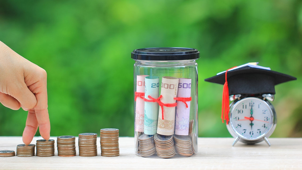 กรรมของคนมีเงินที่ลูกเรียนโรงเรียนอินเตอร์