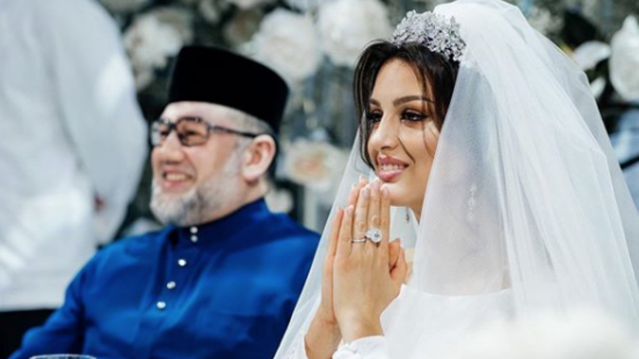 มิสมอสโก อดีตชายาสุลต่านกลันตัน ขายแหวนแต่งสุดสวยไปแล้ว 7 ล้าน 