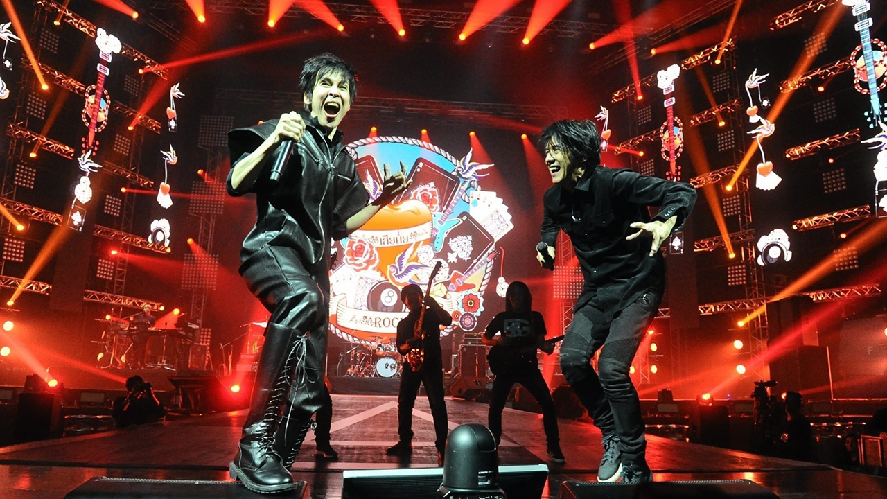 “อำพล - อัญชลี” ร็อกนี้ครั้งเดียว มันส์สุดๆ