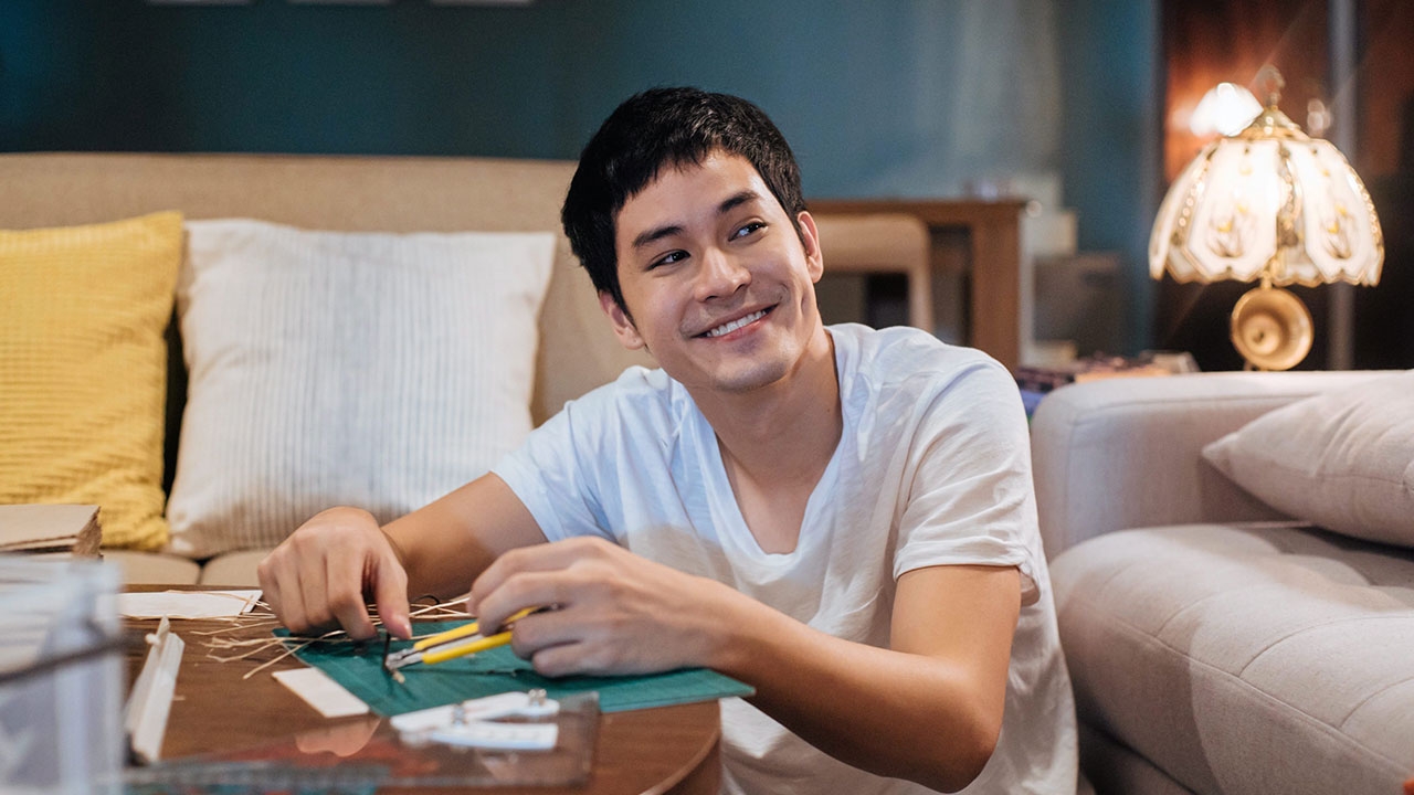 ใจละลาย “เก้า” สวมบทพี่ชาย ทุ่มเทฝึกเปียผมให้น้องสาว