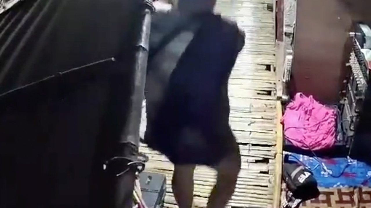 แก๊งพม่าโหดรุมแทงคนงานมอญ หลังเปิดศึกวางมวยก่อน ตาย 2 เจ็บ 2