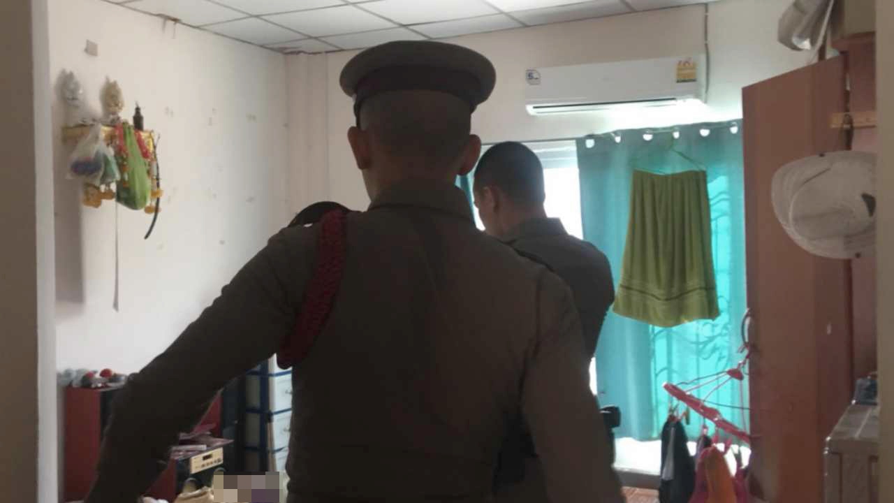 สลด แม่ "ชงนมเย็น"ให้ลูกสาว 17 ดื่มตายด้วยกัน ลูกชาย 7 ขวบรอด 