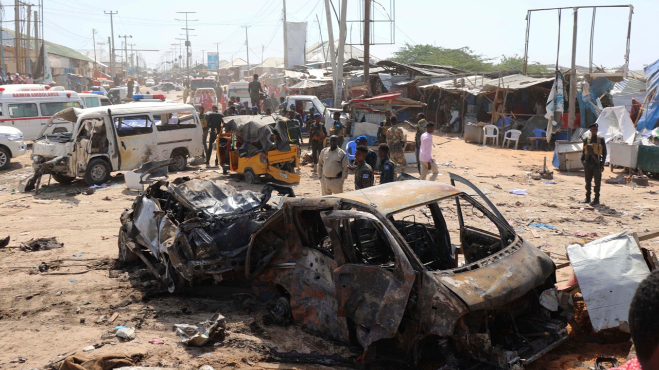  คาร์บอมบ์โหด ถล่มเมืองหลวงโซมาเลีย ส่งท้ายปี ตายเจ็บอื้อ 76 ศพแล้ว