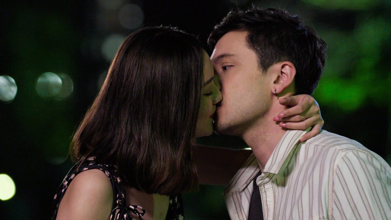 “แมงมุม” จูบ “อินดี้” ชนิดไม่ทันตั้งตัว สุดฟิน ปิดฉาก “สงครามโลกสวย”