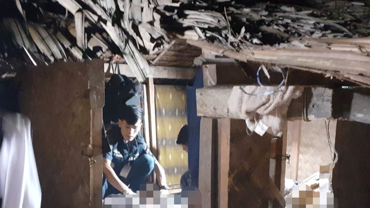 หนุ่มเมืองคอนหึงอดีตเมีย มีหนุ่มใหม่นั่งซ้อนท้าย บุกยิงผู้ชายตายคาขนำ