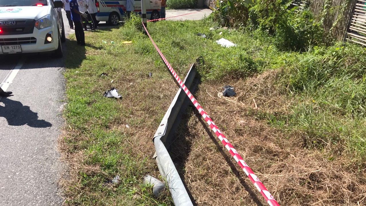 หนุ่มแดนน้ำหอม ขี่จยย.หลุดโค้งหักศอกควนยักษ์ กระเด็นดับคาที่หมกป่าหญ้า