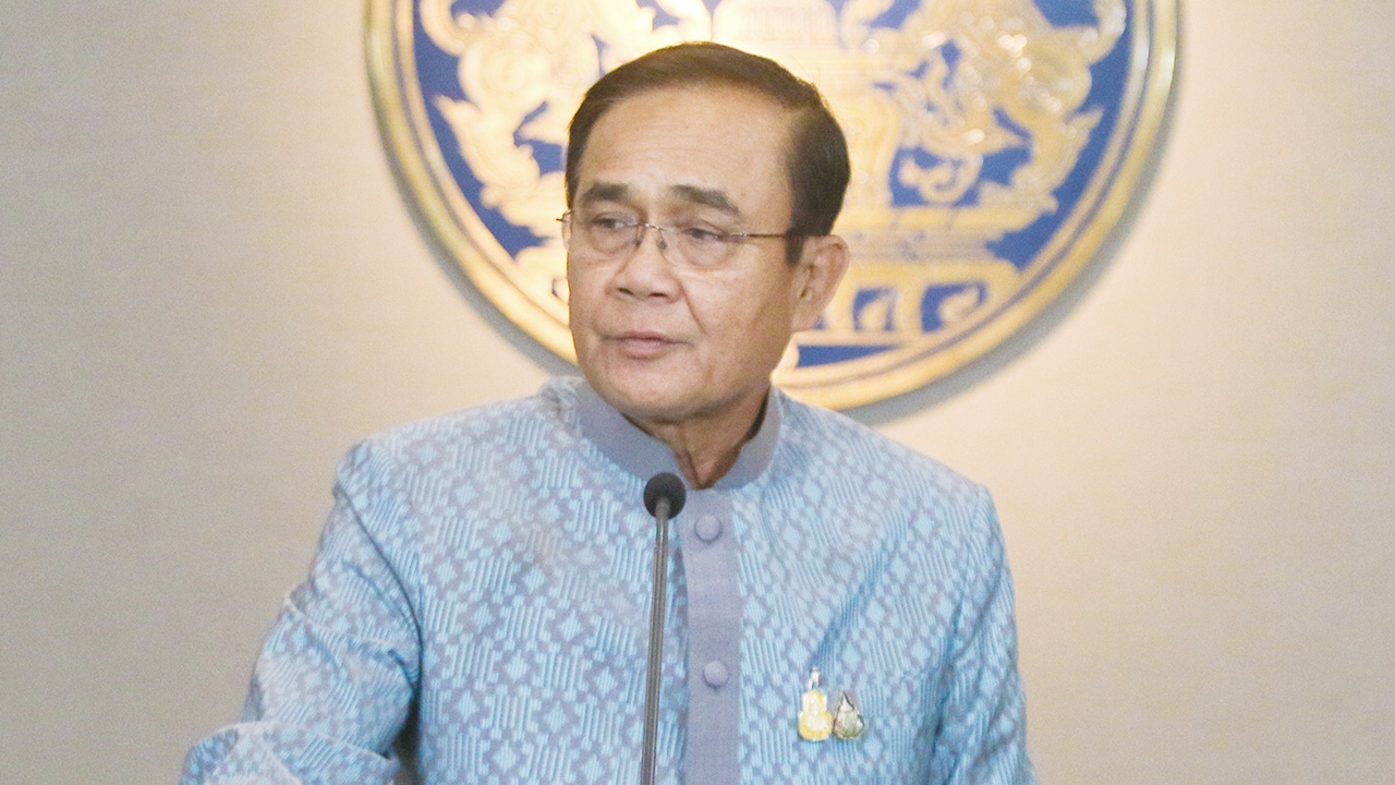 นายกฯ ไม่สนสื่อตั้งฉายา ขออย่าสนุกมากไป ลั่น บัตรคนจนไม่ใช่ประชานิยม