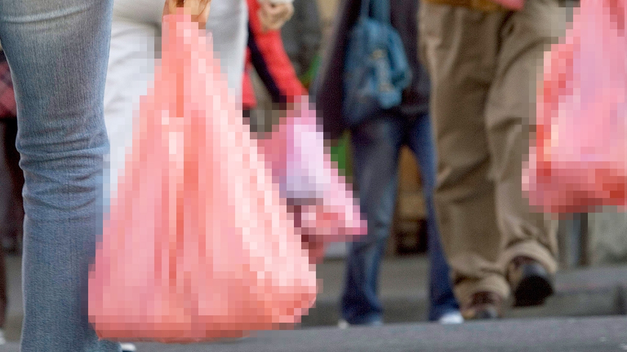 กระทรวงทรัพยากรฯ จับมือ 8 ช่องทีวี เซนเซอร์ "ถุงพลาสติก" ใช้ครั้งเดียวทิ้ง