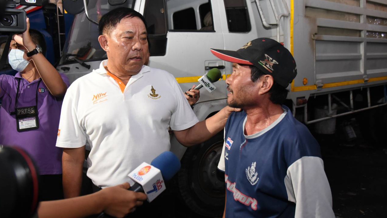 ผู้ว่าอัศวินซุ่มจับรถขยะ ลอบขนทิ้งศูนย์หนองแขม สูญปีละ 36 ล้าน