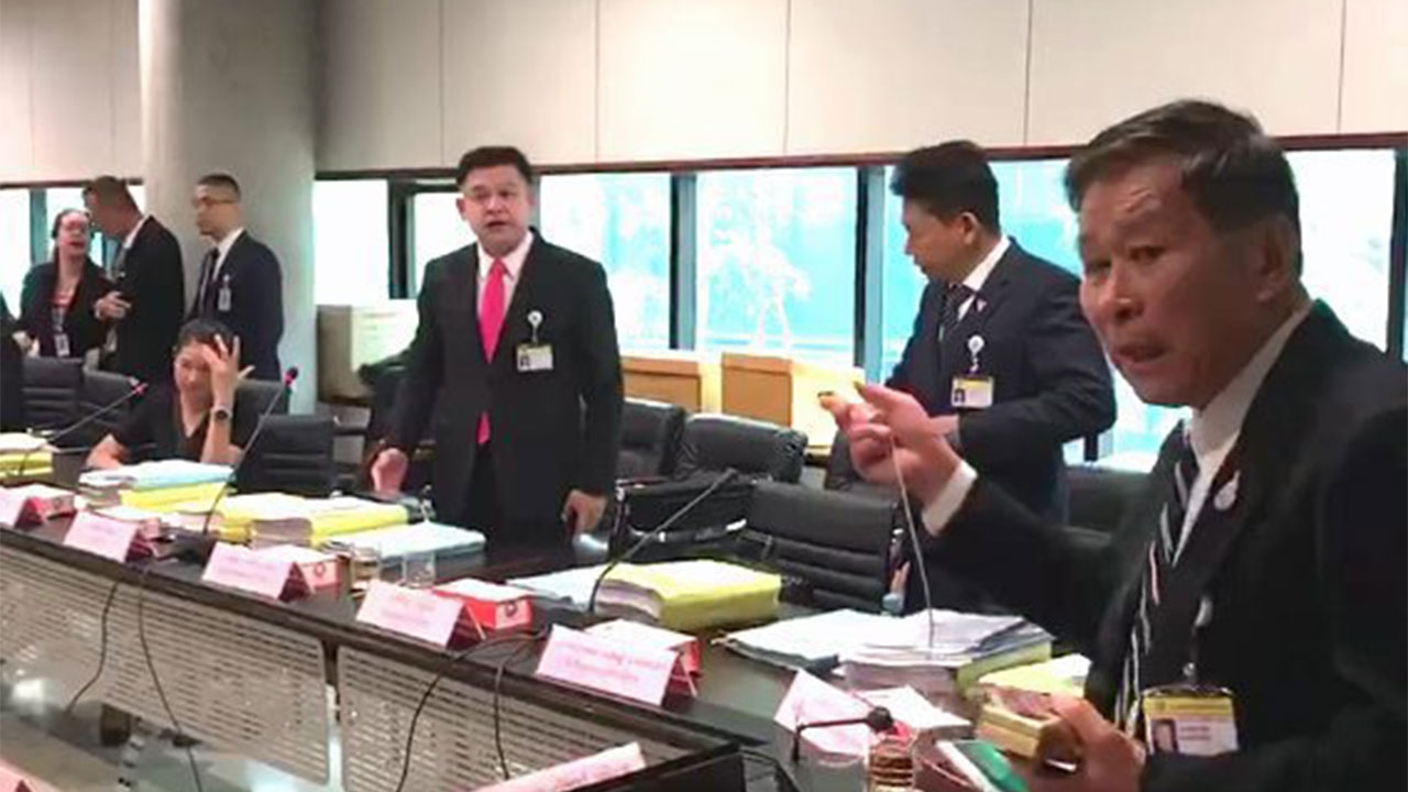 สาดภาษาตลาด ระหว่างการประชุมกมธ.ปปช.