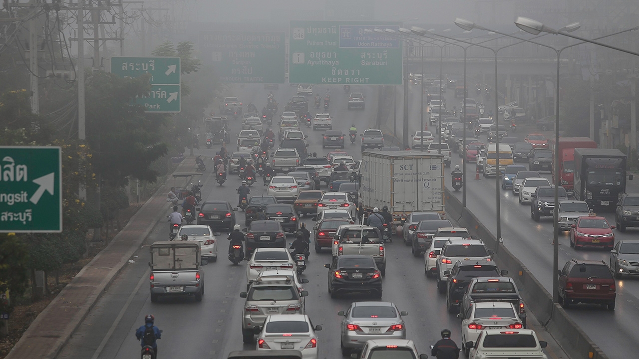 PM 2.5 ในกทม.เกินมาตรฐาน 9 เขต ภาคเหนือหมอกควันหนาตา ขอความร่วมมืองดเผา