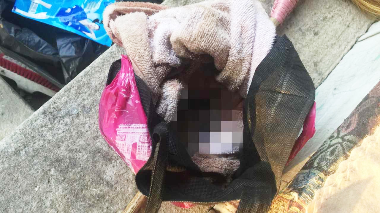 สลด เจอศพทารกทิ้งหน้าบ้าน คาดสะใภ้แค้น แม่ผัวไม่ยอมรับท้องกับลูกชาย