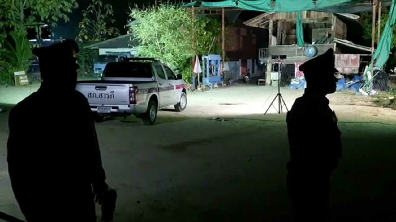 ปิดล้อมมาราธอนจับเจ้าของอู่คลั่ง เหิมยิงผกก.สภ.สารภี กระสุนเฉี่ยวหัว